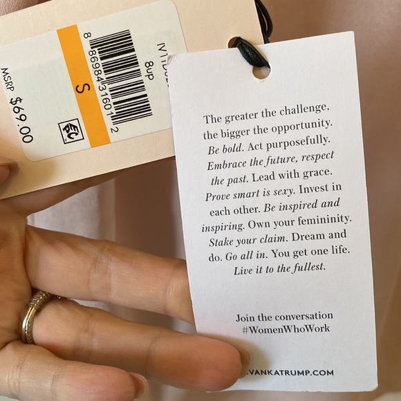 NWT Ivanka Trump pale pink blouse - Picture 5 of 5